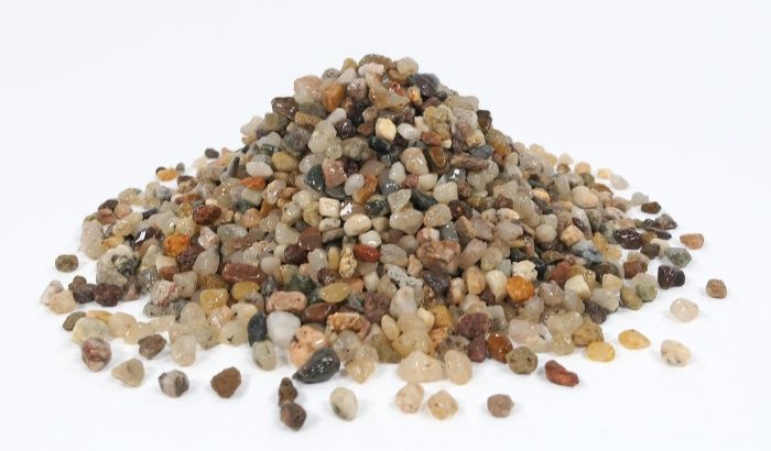 Naturkies mittel 3-5 mm (5 kg) Naturkies mittel 3-5 mm (5 kg)